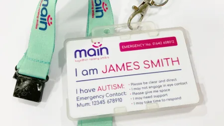 main-special-assistance-alert-card-with-loop